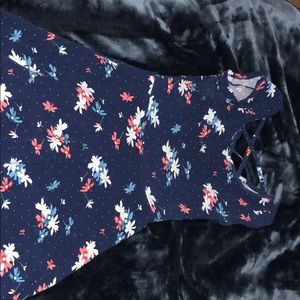 Super cute flower dress.